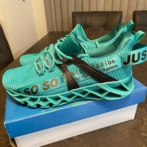 Amazon’s-Brand New Just So So Sneakers.
